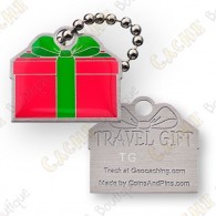  The Gift Traveler is a micro coin, which is trakable at  geocaching.com . 